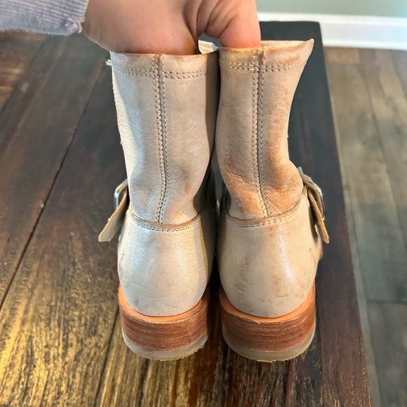 Frye Veronica Booties White/ Cream Distressed Leather Boots - Picture 8 of 9